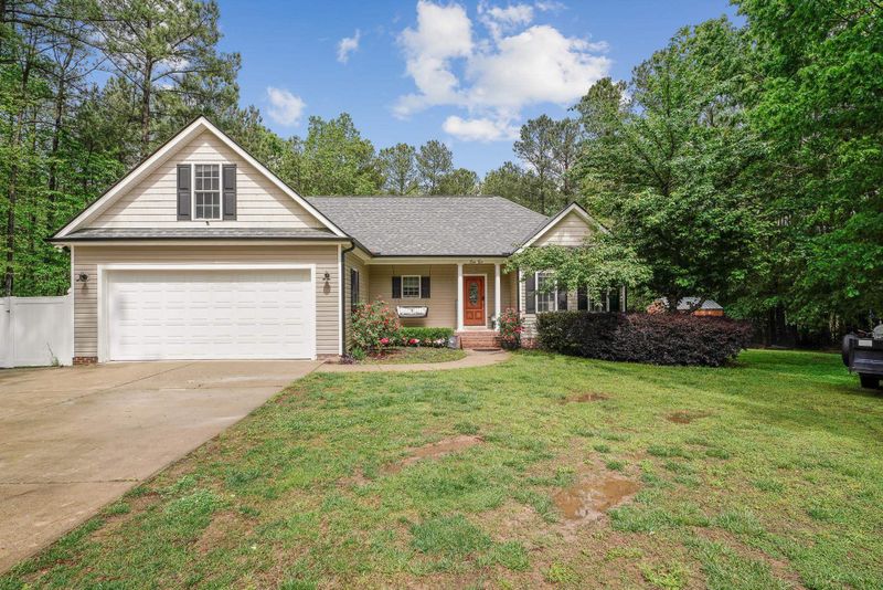 110 Perry Ln, Zebulon, NC 27597
