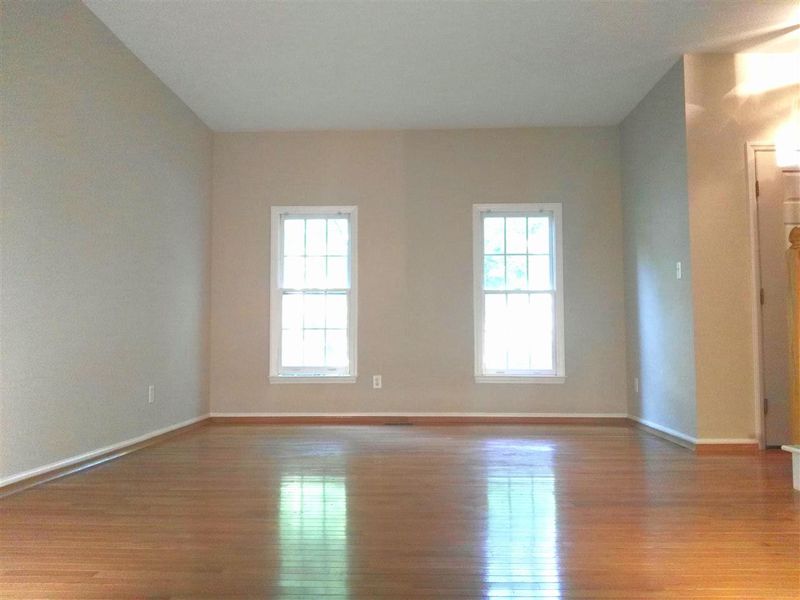 110 Portsmith Pl, Chapel Hill, NC 27516