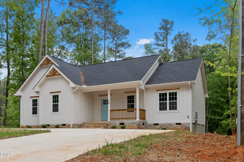 110 Quarterhorse Dr, Louisburg, NC 27549