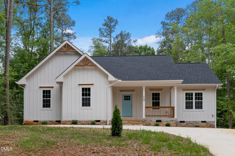 110 Quarterhorse Dr, Louisburg, NC 27549