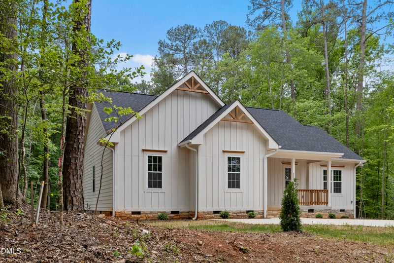 110 Quarterhorse Dr, Louisburg, NC 27549