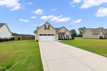110 Ramble Falls Ln, Erwin, NC 28339