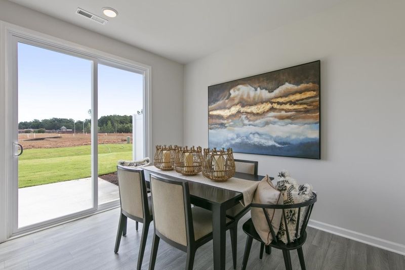110 Roebuck Ln, Garner, NC 27529