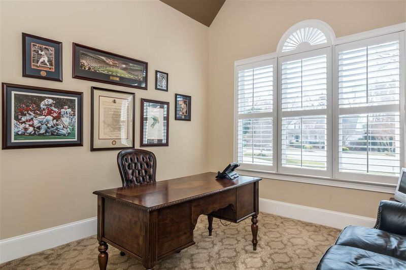 110 Ronsard Ln, Cary, NC 27511