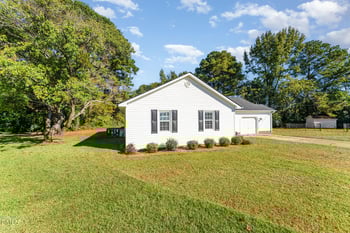 110 Rose Cir, Dunn, NC 28334