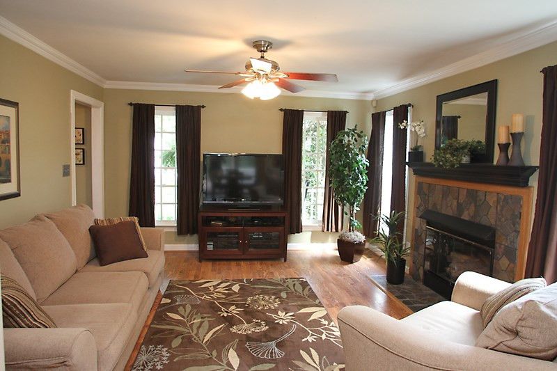 110 Sequoia Ct, Cary, NC 27513