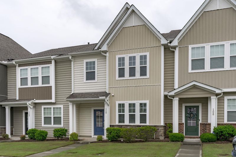 110 Shale Creek Dr, Durham, NC 27703