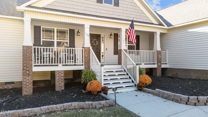 110 Shetland Ln, Smithfield, NC 27577