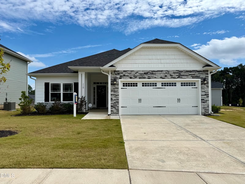 110 Southern Estates Dr, Sanford, NC 27330
