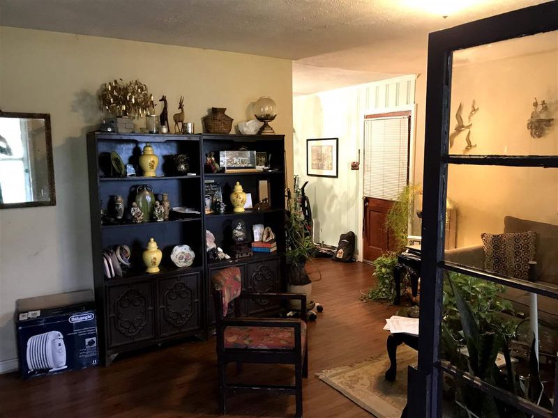 110 Spring St, Goldsboro, NC 27530