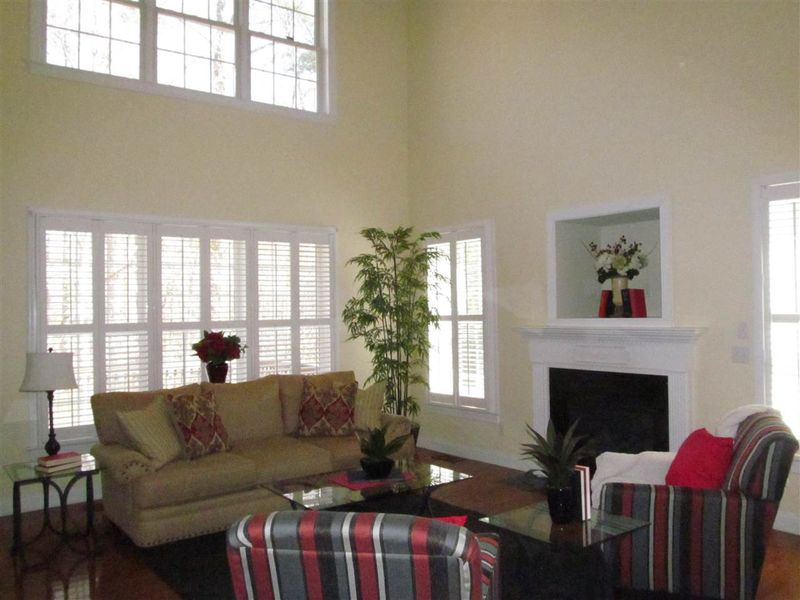 110 Springdale Way, Chapel Hill, NC 27517