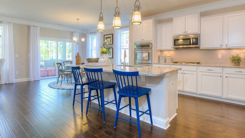 110 Spur Ln, Knightdale, NC 27545