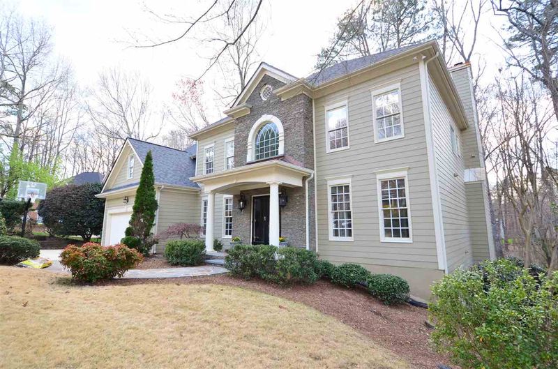 110 St Lenville Dr, Cary, NC 27518