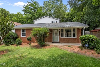 110 Starlite Dr, Carrboro, NC 27510
