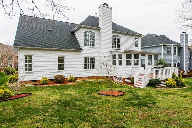 110 Travilah Oaks Ln, Cary, NC 27518