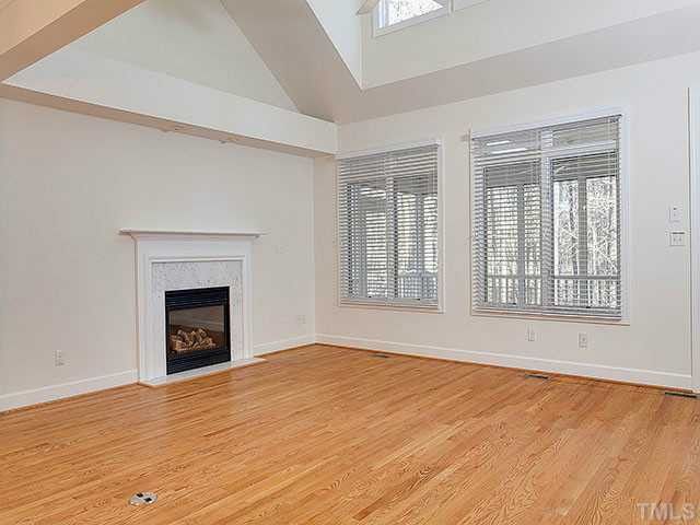 110 Turnberry Ln, Chapel Hill, NC 27517