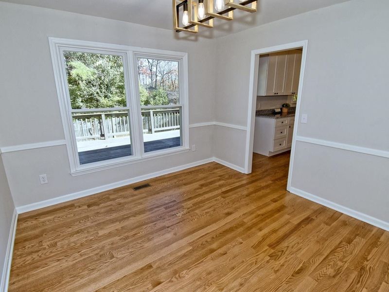 110 Vantage Ct, Durham, NC 27712