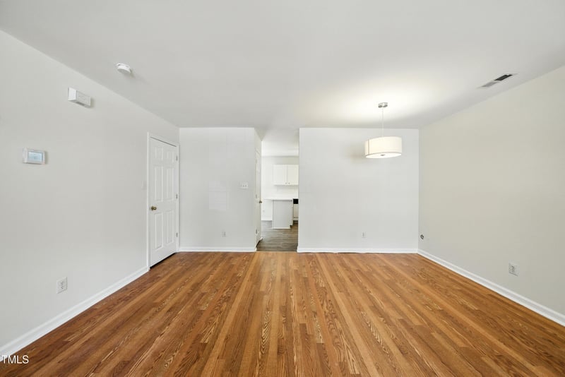 110 Virens Dr, Cary, NC 27511