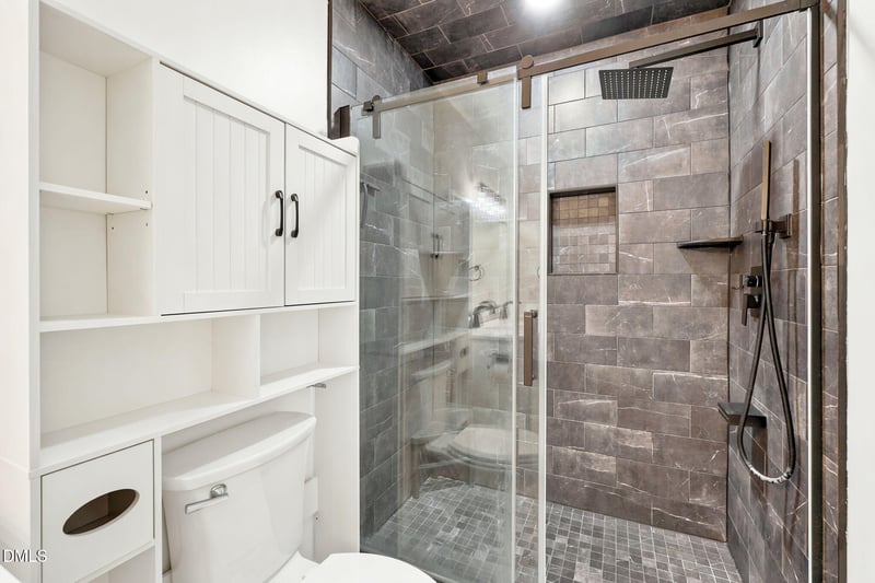110 Virginia Pl, Cary, NC 27513