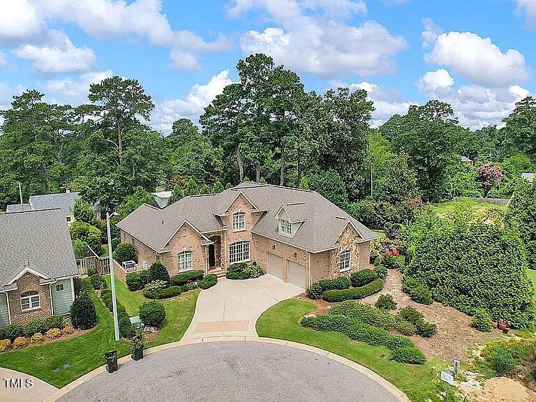 110 Walton Pl, Fayetteville, NC 28305