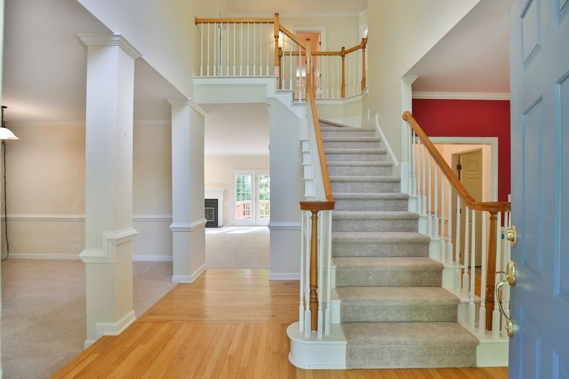 110 Wendover Ln, Durham, NC 27713