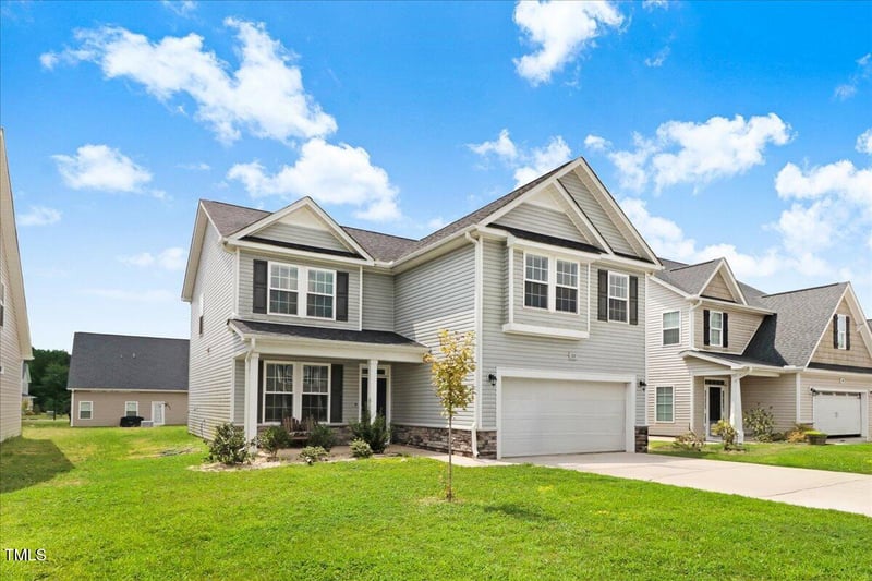 110 Wicklow Ct, Clayton, NC 27527