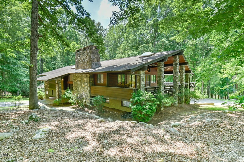 110 Wolfs Trl, Chapel Hill, NC 27516