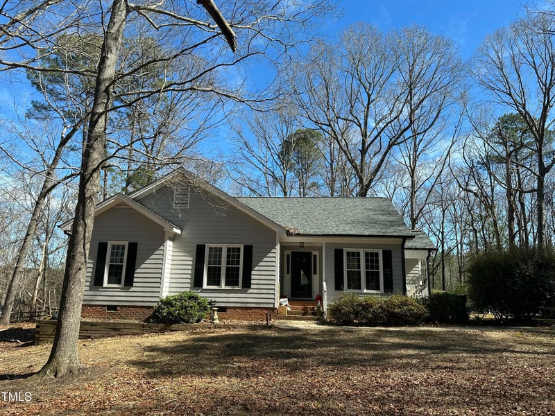 110 Woodland Ridge Dr, Fuquay Varina, NC 27526