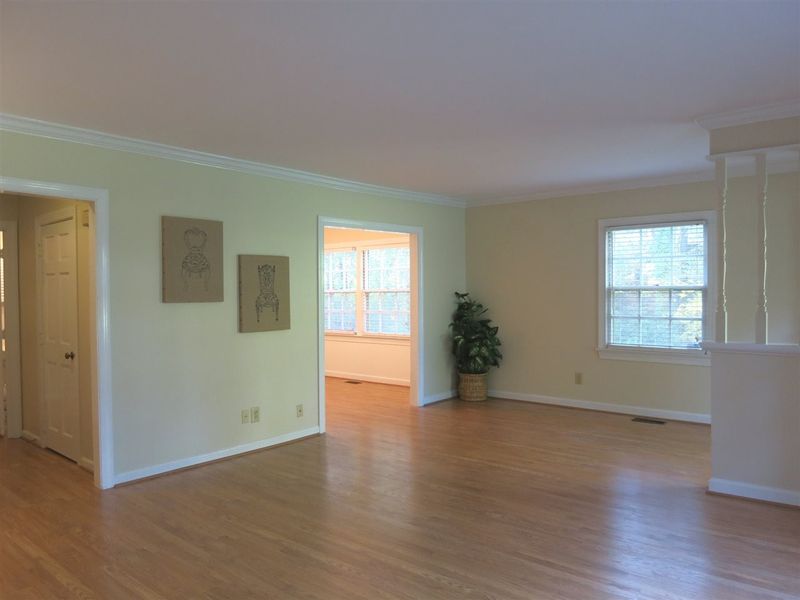 1100 Blenheim Dr, Raleigh, NC 27612