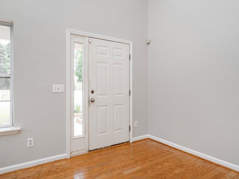 1100 Briarwood Dr, Mebane, NC 27302