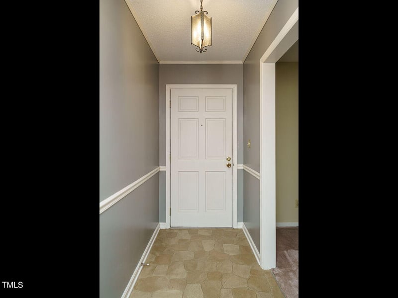 1100 Brucemont Dr, Garner, NC 27529