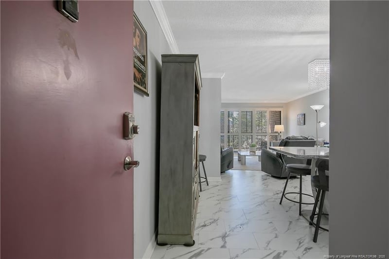 1100 Clarendon St #202, Fayetteville, NC 28305