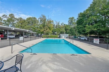1100 Clarendon St #303, Fayetteville, NC 28305