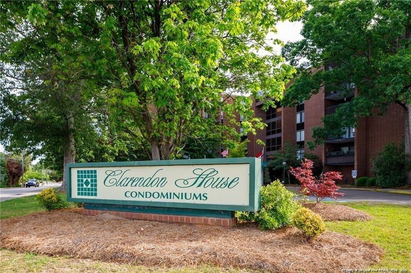 1100 Clarendon St #402, Fayetteville, NC 28305