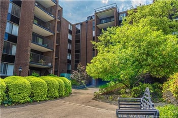 1100 Clarendon St #407, Fayetteville, NC 28305