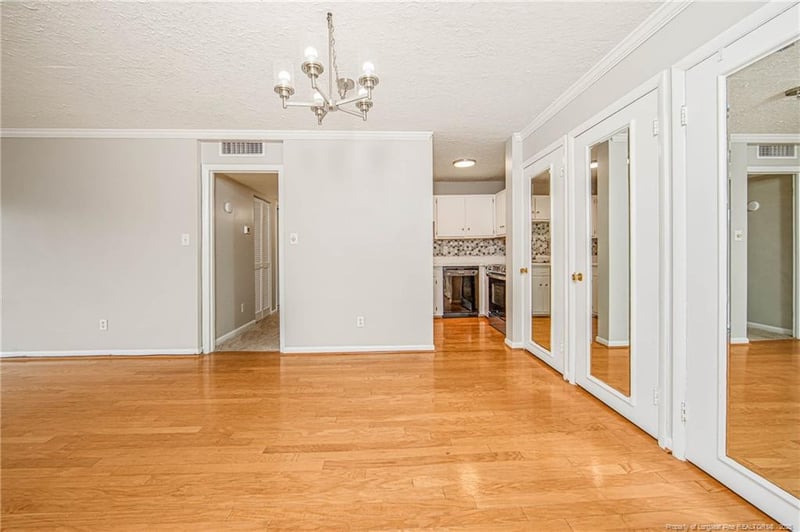 1100 Clarendon St #408, Fayetteville, NC 28305