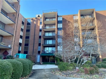 1100 Clarendon St #601, Fayetteville, NC 28305