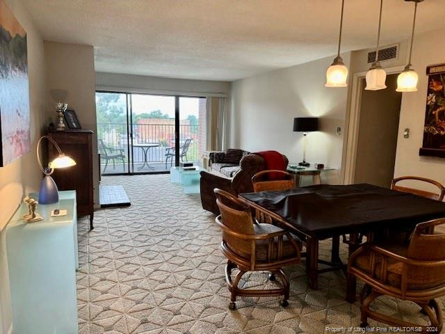 1100 Clarendon St #611, Fayetteville, NC 28305
