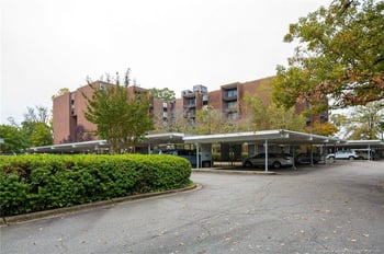 1100 Clarendon St, Fayetteville, NC 28305