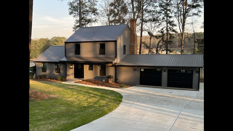 1100 Clearwater Dr, Sanford, NC 27330