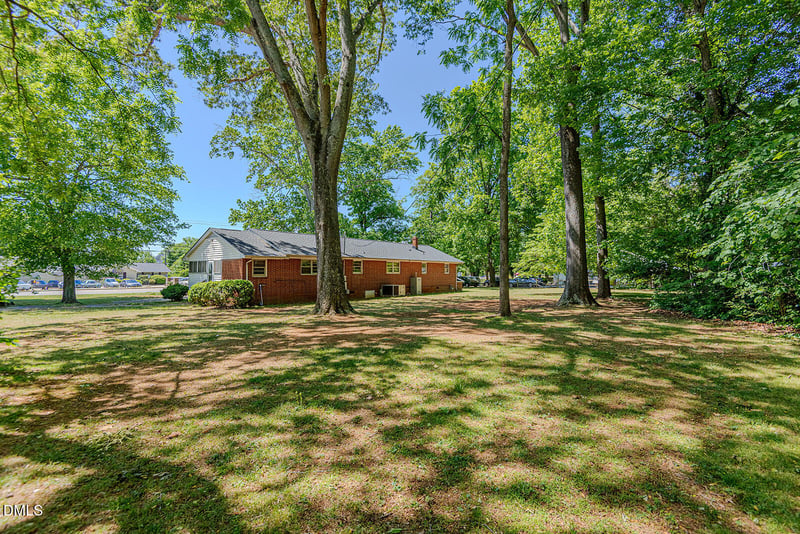 1100 Fifth St, Mebane, NC 27302