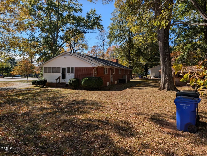 1100 Fifth St, Mebane, NC 27302