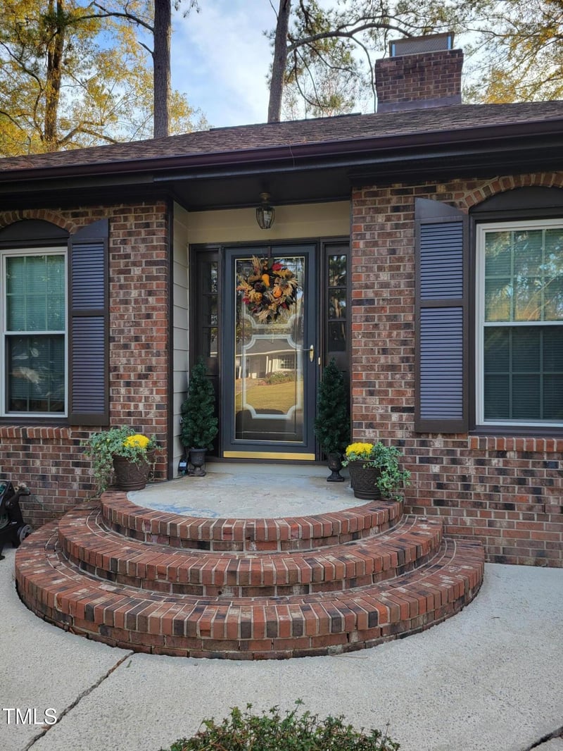 1100 Knollwood Dr, Apex, NC 27502