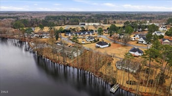 1100 Lakeside Dr, Four Oaks, NC 27524