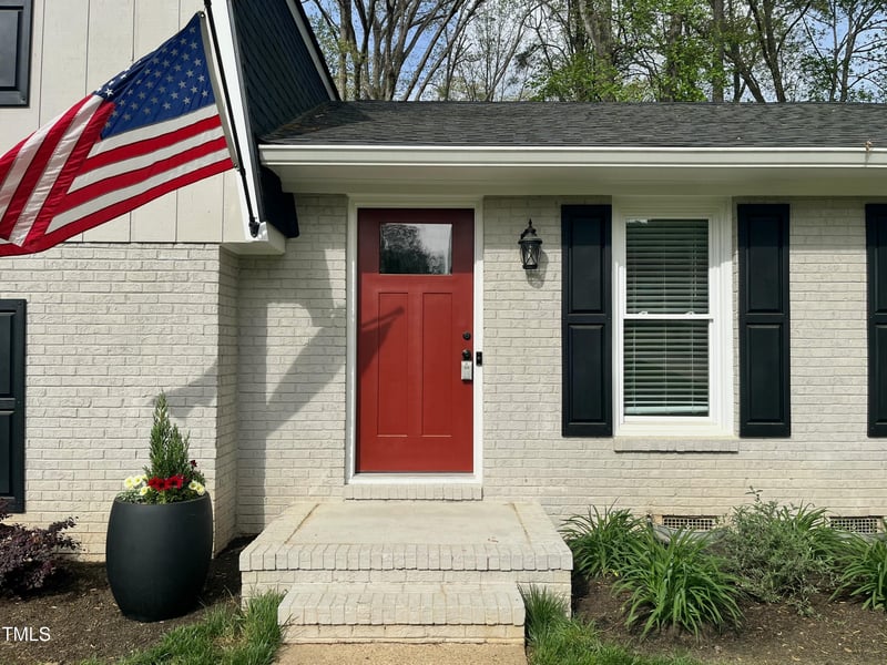 1100 Medlin Dr, Cary, NC 27511