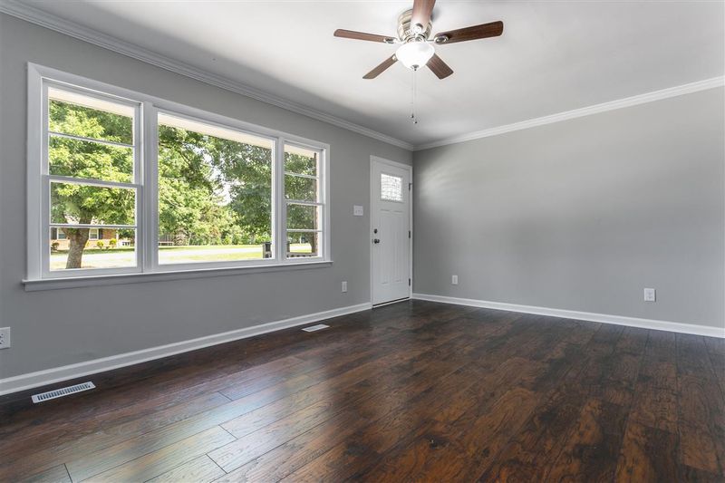 1100 Ridge Haven Dr, Wendell, NC 27591