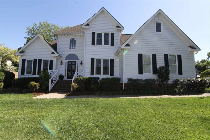 1100 Sanbour Dr, Apex, NC 27502