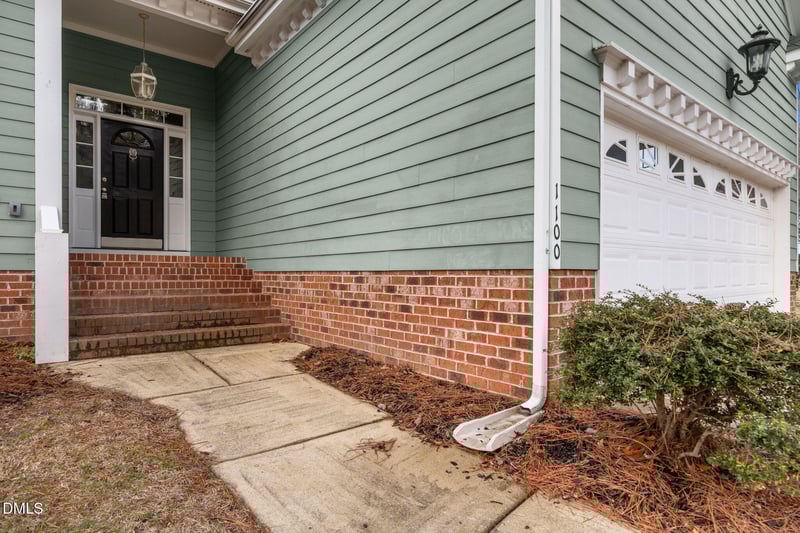 1100 Secotan Pl, Fuquay Varina, NC 27526