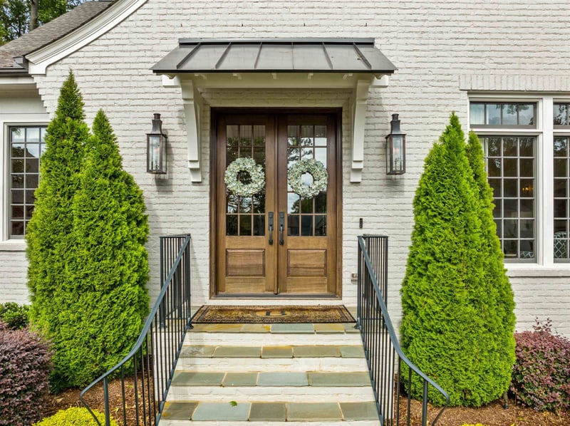 1100 Shadow Lake Dr, Raleigh, NC 27615