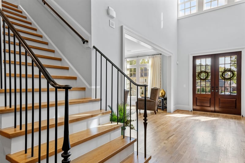 1100 Shadow Lake Dr, Raleigh, NC 27615